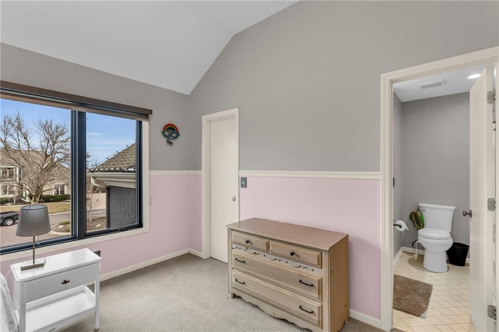 5605 W 127th Terrace — photo 42