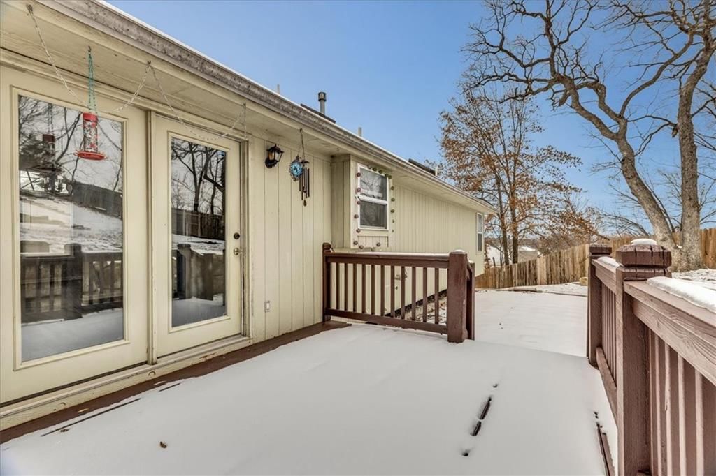 5105 S Powell Avenue — photo 24