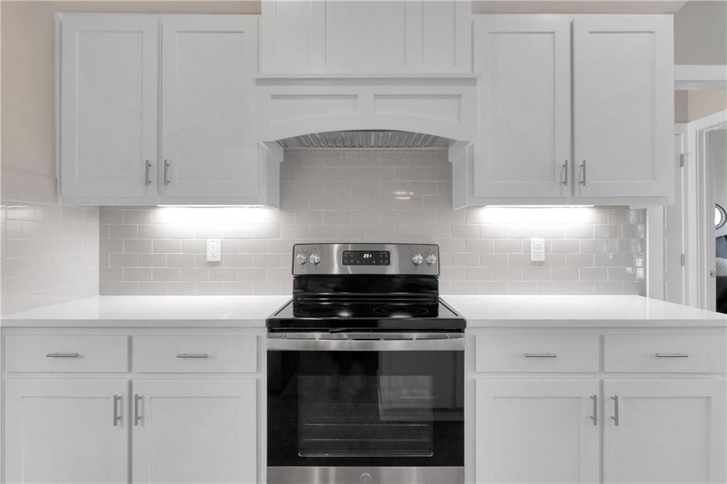 183 S Singletree Street — photo 12