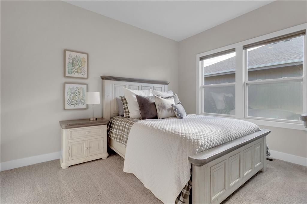 183 S Singletree Street — photo 22