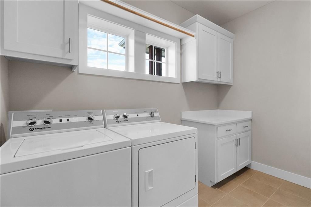 183 S Singletree Street — photo 33
