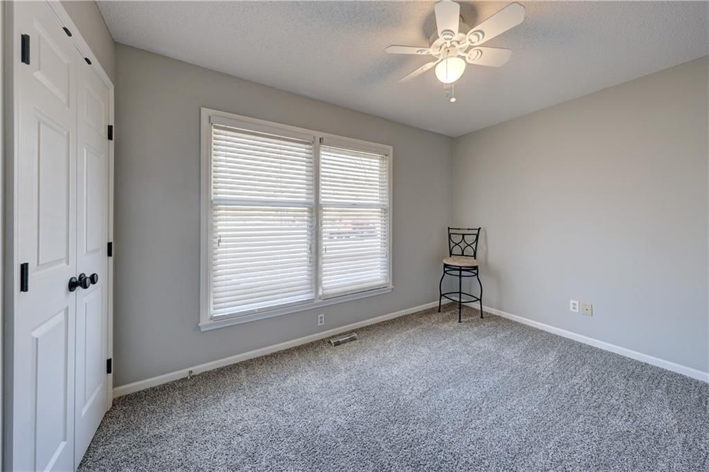 8811 N Mcgee Street — photo 11