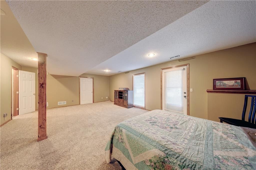 8811 N Mcgee Street — photo 18