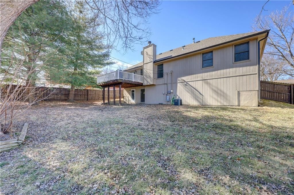 8811 N Mcgee Street — photo 6