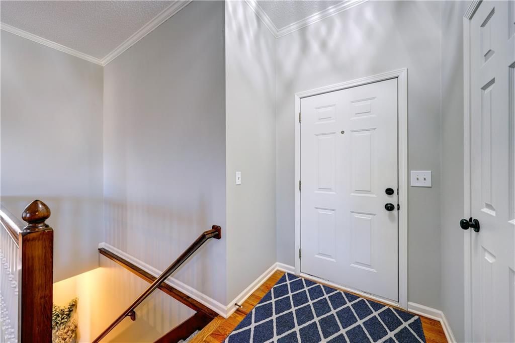 8811 N Mcgee Street — photo 7
