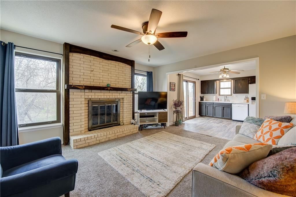 7605 NW 69th Street — photo 9