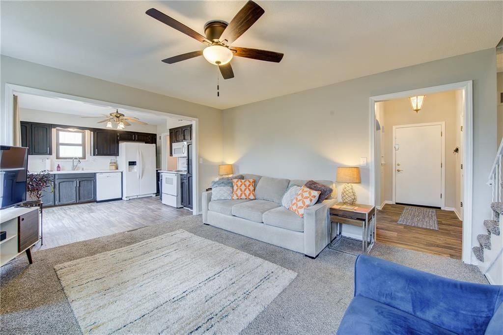 7605 NW 69th Street — photo 10