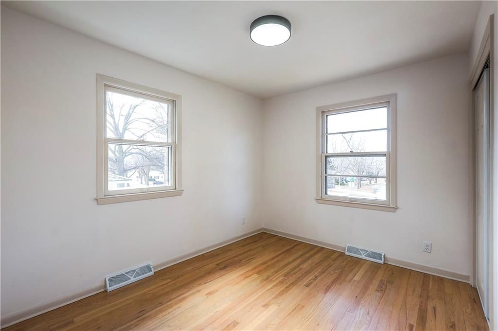 9129 Lowell Avenue — photo 27