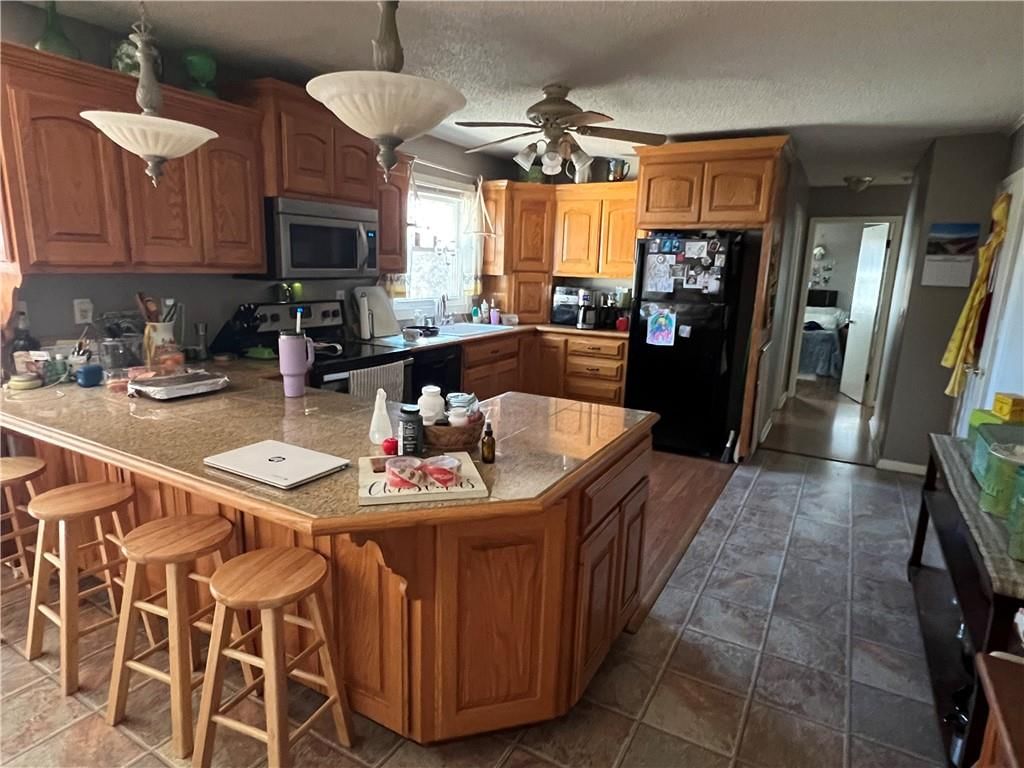 1001 S Highland Drive — photo 5