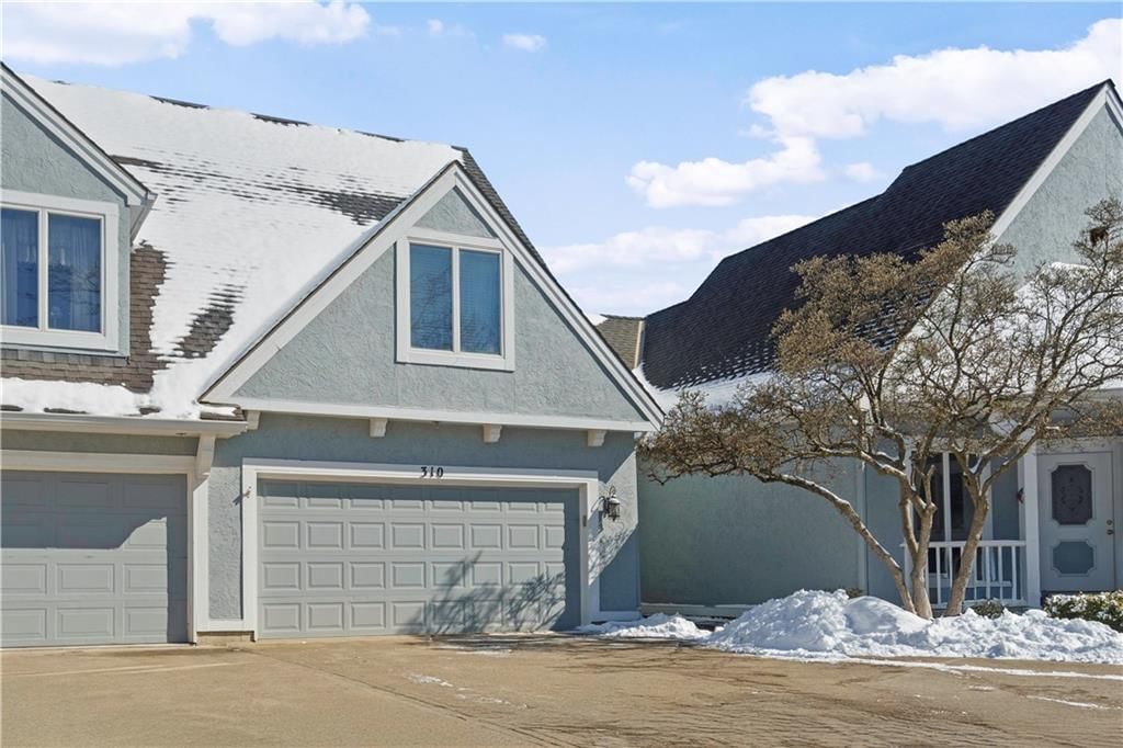 310 SW Raintree Drive — photo 3