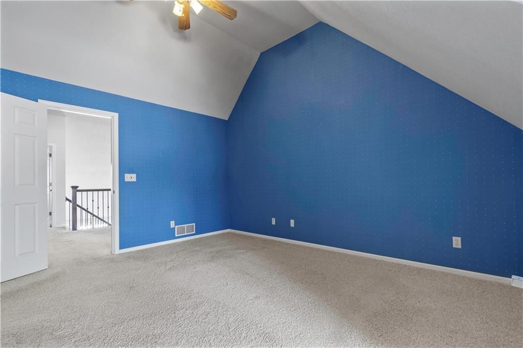 310 SW Raintree Drive — photo 23
