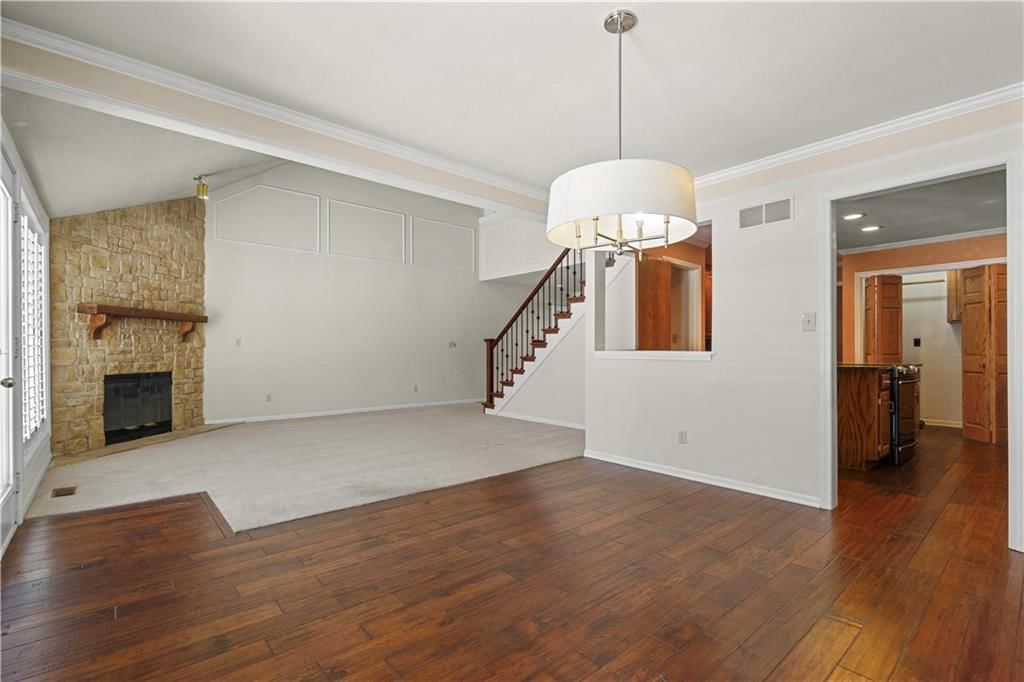 310 SW Raintree Drive — photo 10