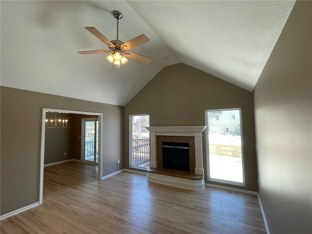 11037 N Belleview Avenue — photo 15