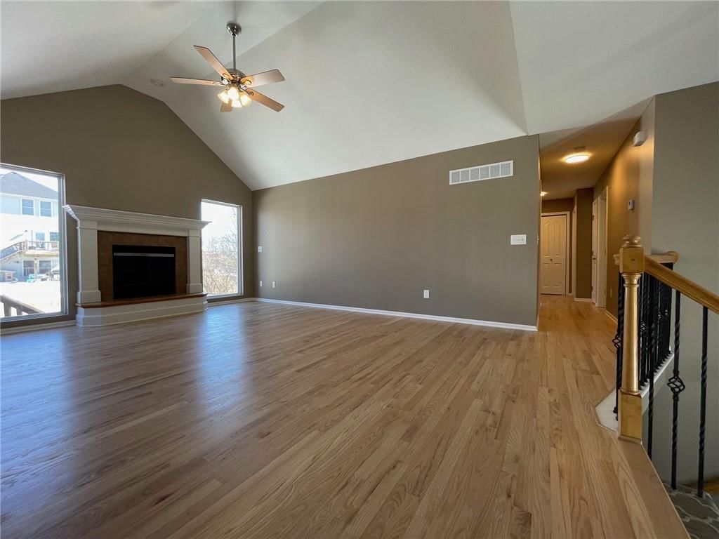 11037 N Belleview Avenue — photo 16