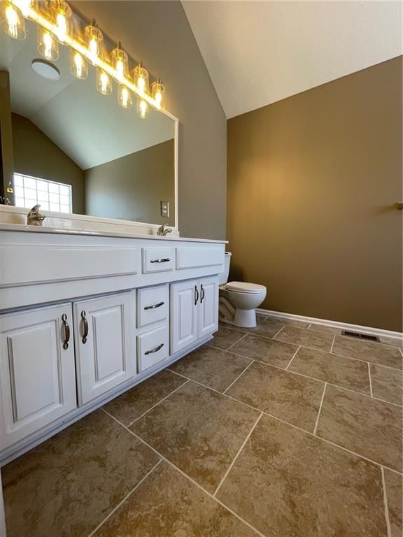 11037 N Belleview Avenue — photo 22