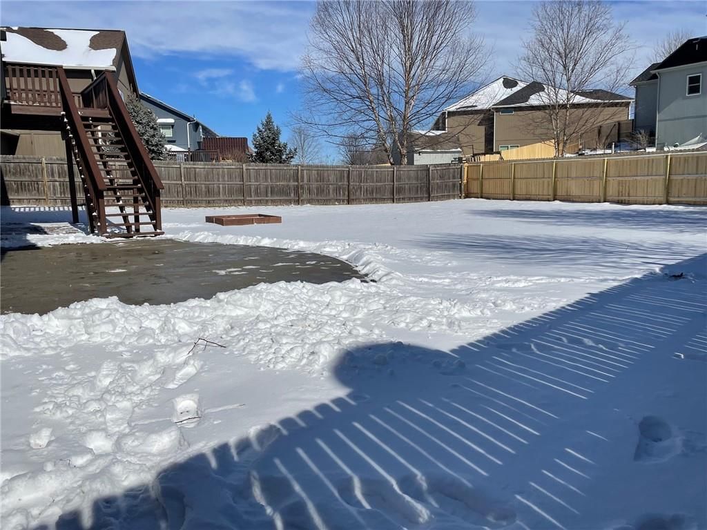 11037 N Belleview Avenue — photo 31