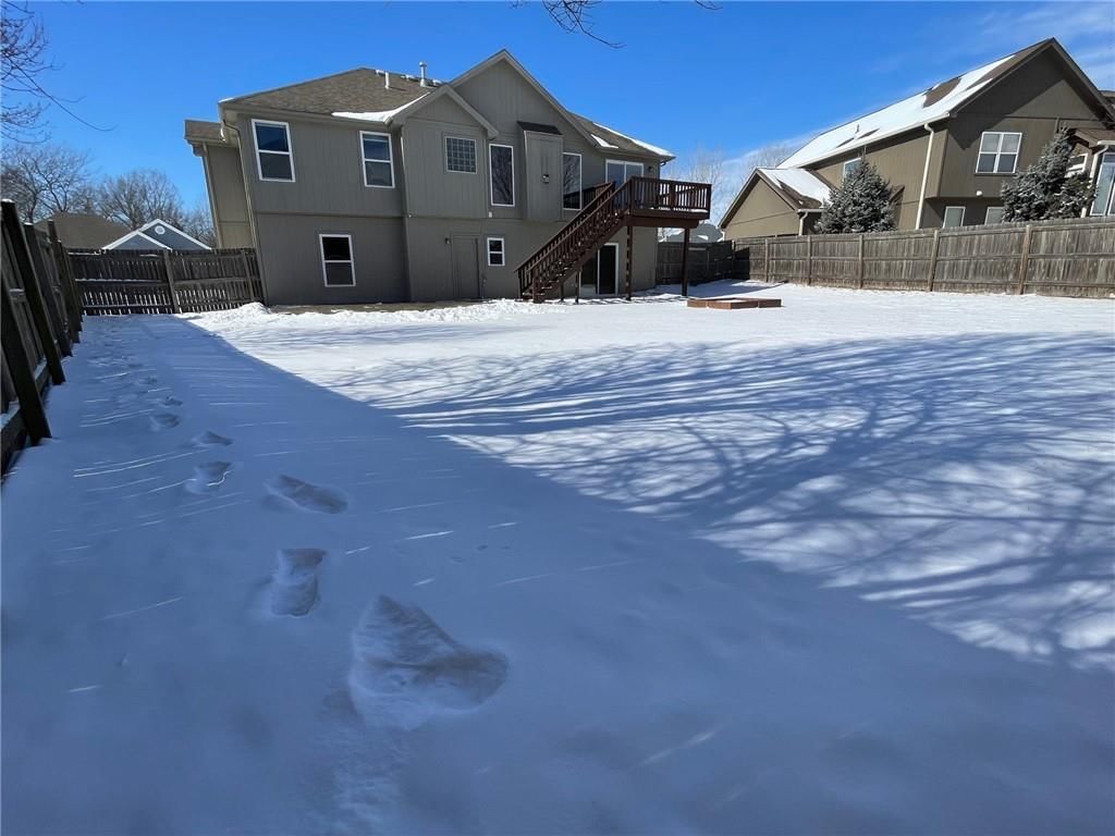 11037 N Belleview Avenue — photo 32