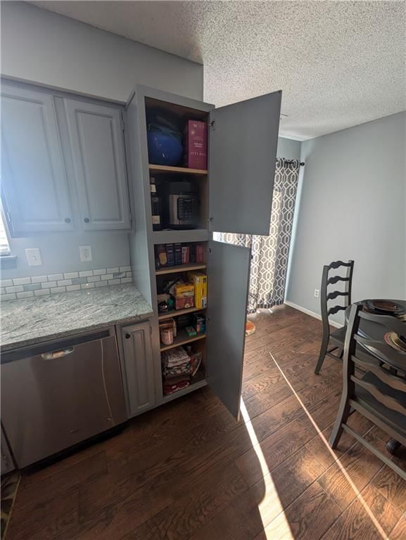 1226 NW Phelps Drive — photo 17