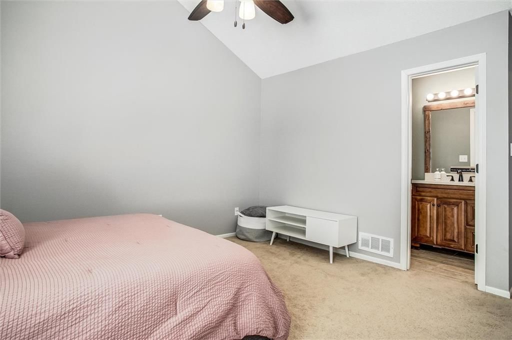 1226 NW Phelps Drive — photo 21