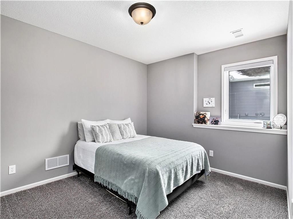 706 Eagle Court — photo 21