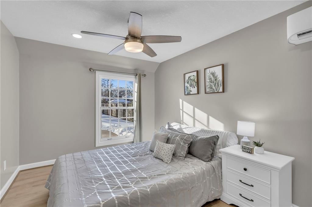 6612 Walmer Street — photo 13