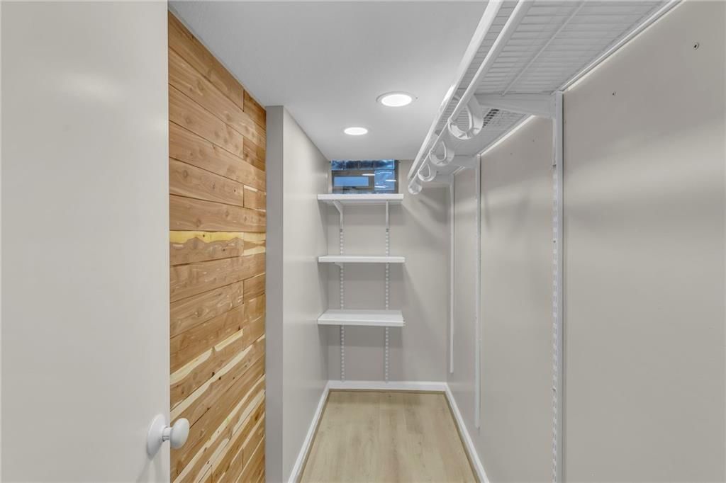 6612 Walmer Street — photo 30