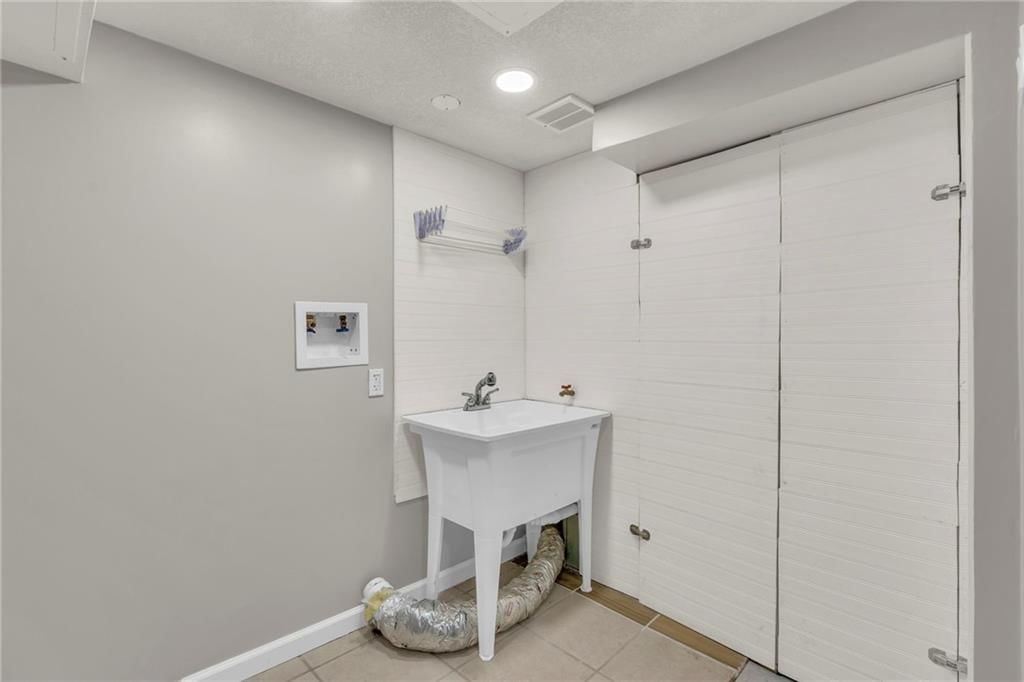 6612 Walmer Street — photo 33