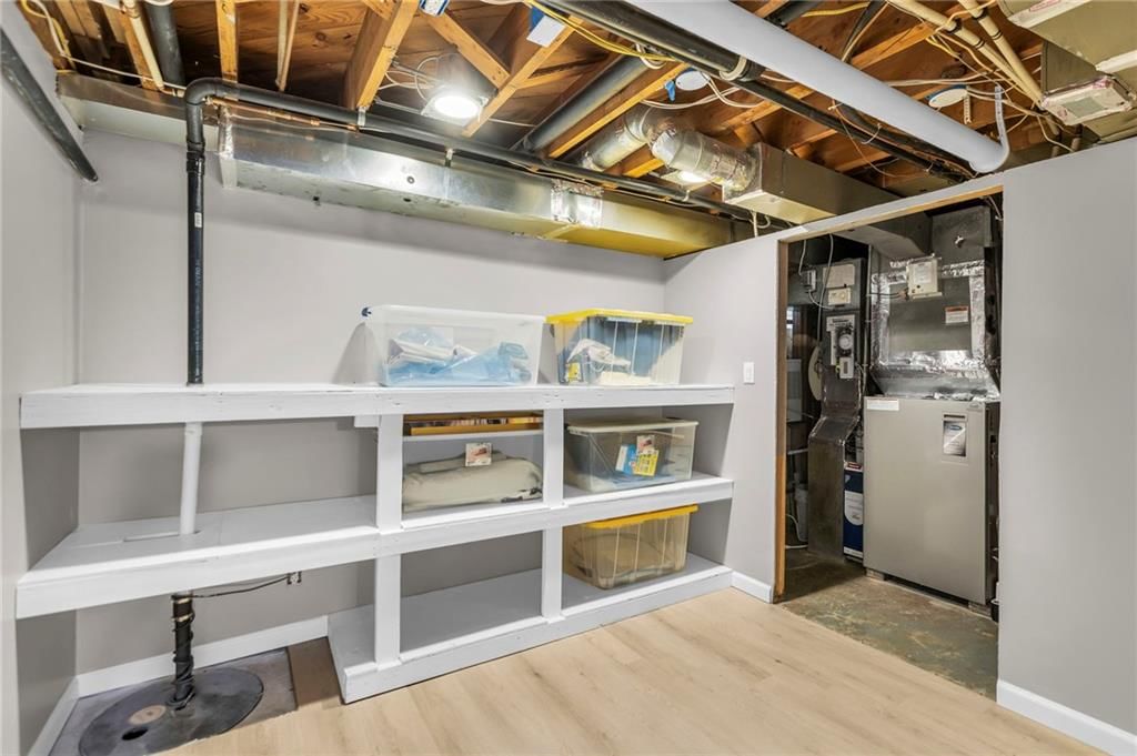 6612 Walmer Street — photo 35