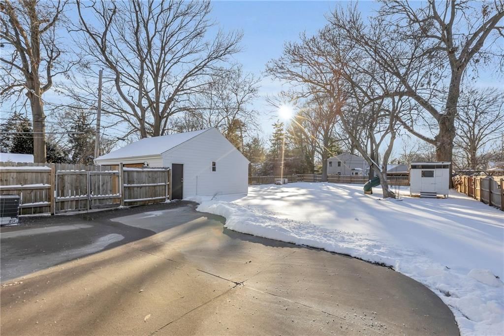 6612 Walmer Street — photo 38