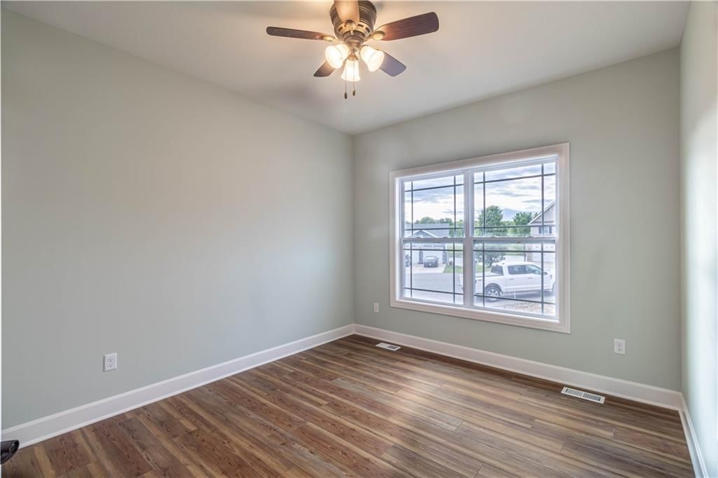 13942 Dakota Court — photo 23
