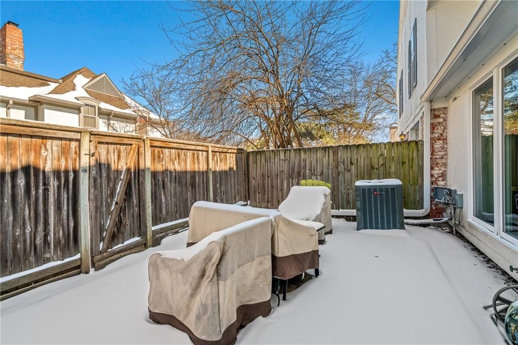 10208 Conser Street — photo 31