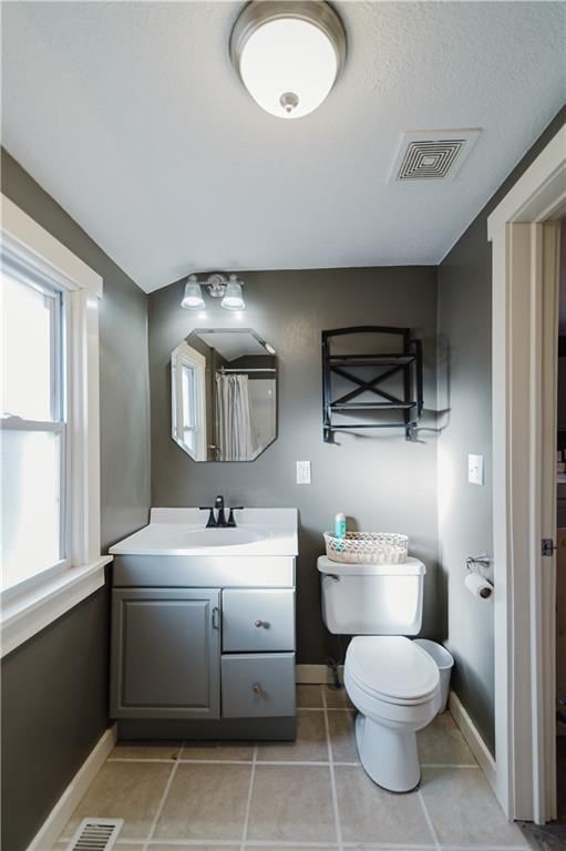 1123 Kearney Street — photo 44