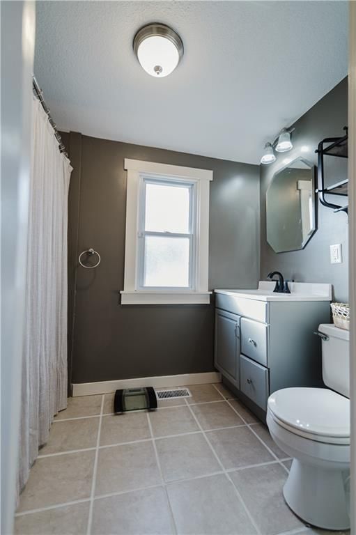 1123 Kearney Street — photo 45
