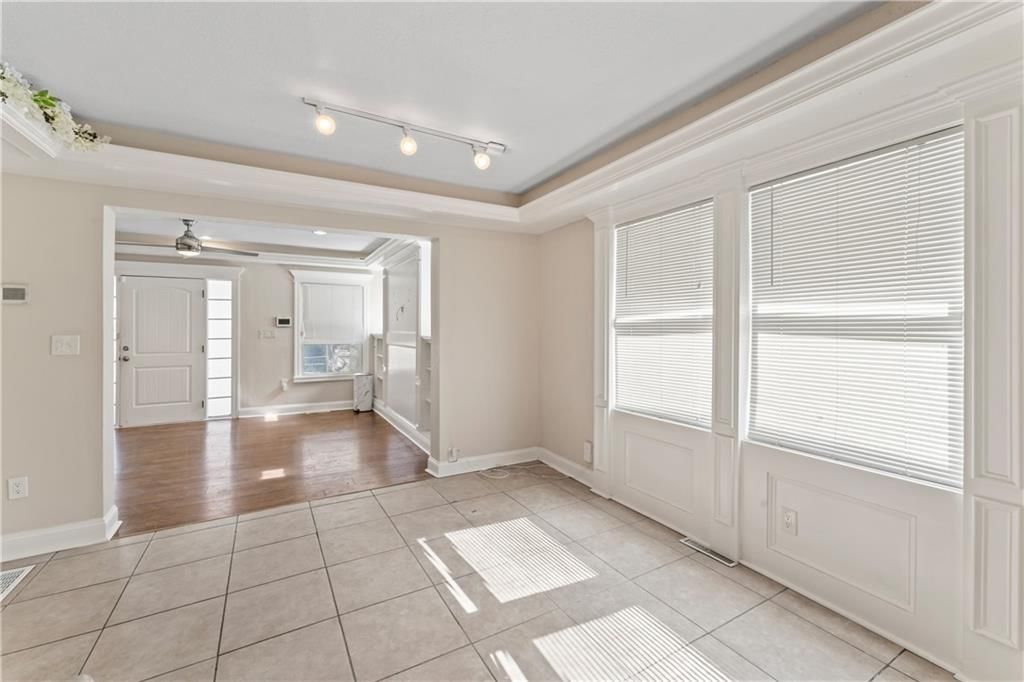 4224 S Benton Avenue — photo 12
