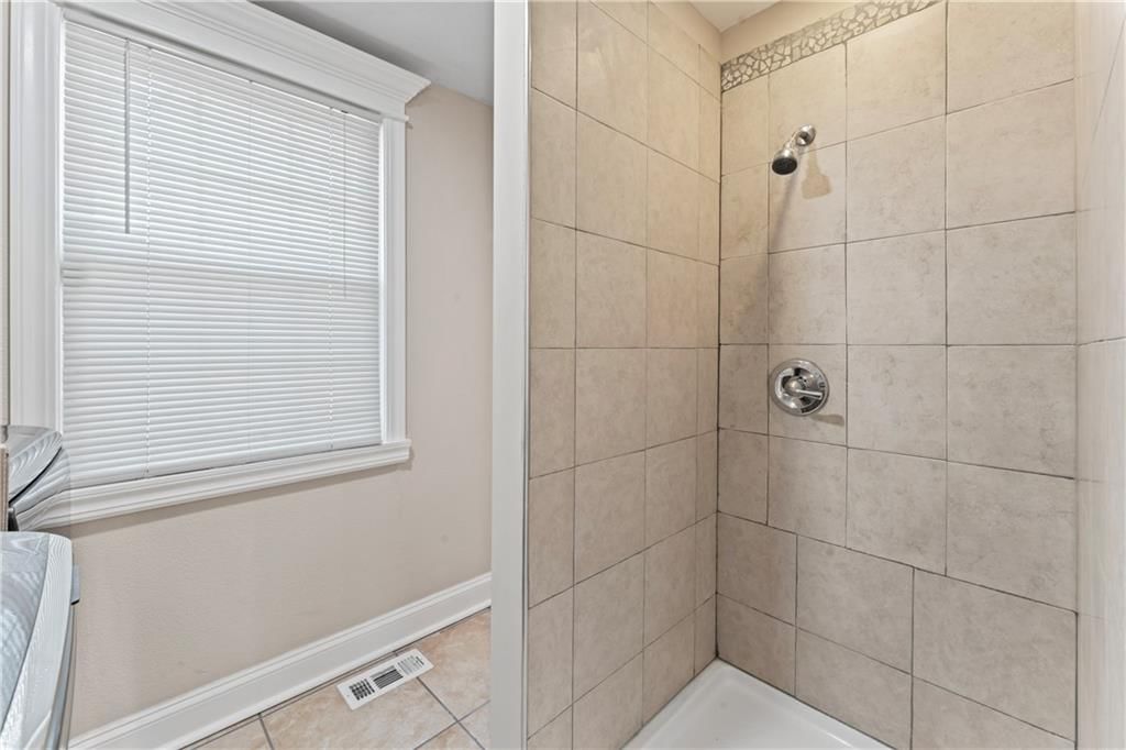 4224 S Benton Avenue — photo 14