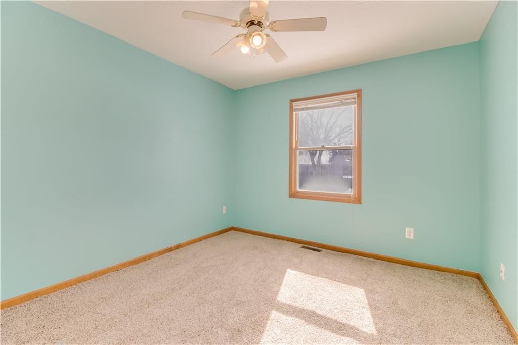 1139 SW Eastman Court — photo 16