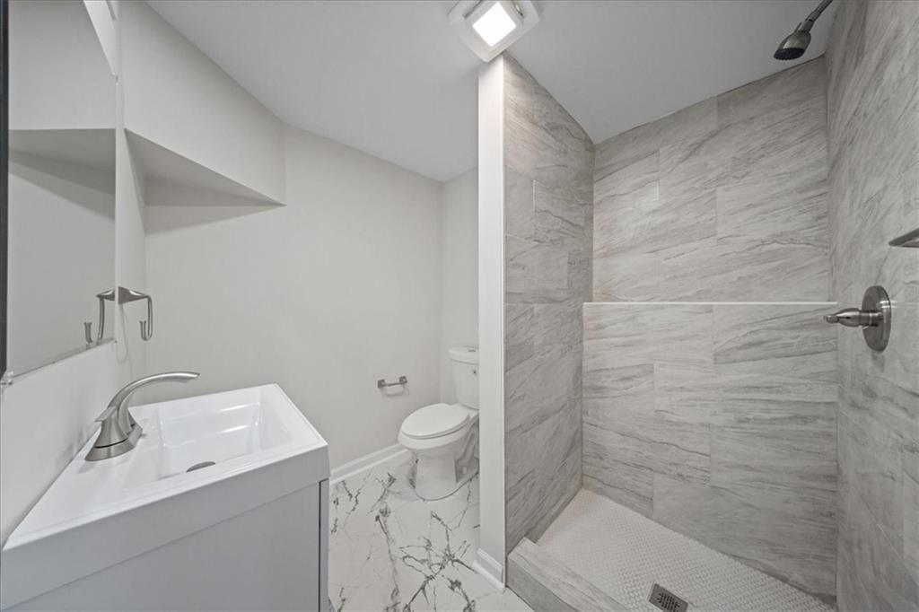 7021 Evanston Avenue — photo 12