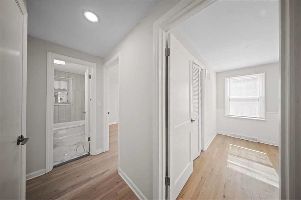 7021 Evanston Avenue — photo 9