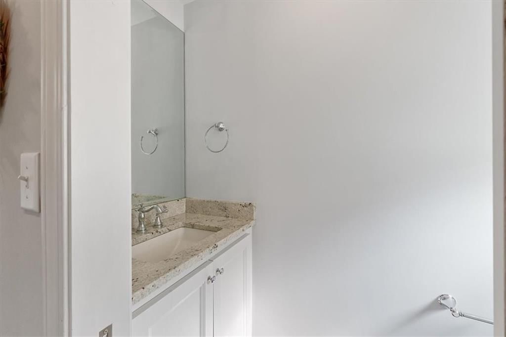 9308 Lee Court — photo 37
