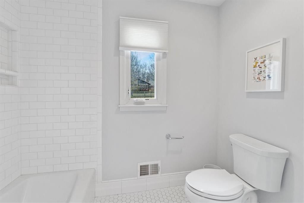 9308 Lee Court — photo 48