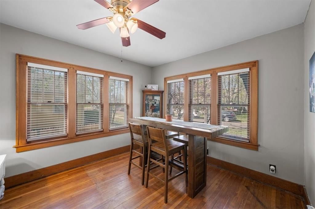825 S Oak Street — photo 5