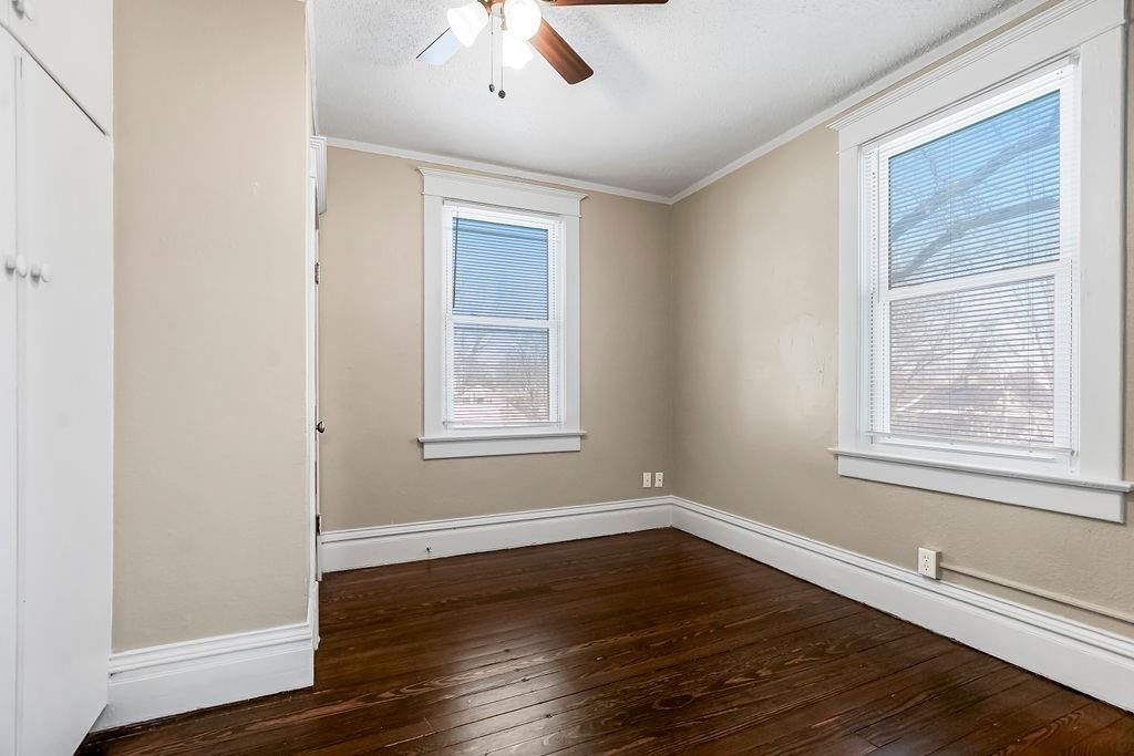 3932 Clark Avenue — photo 30