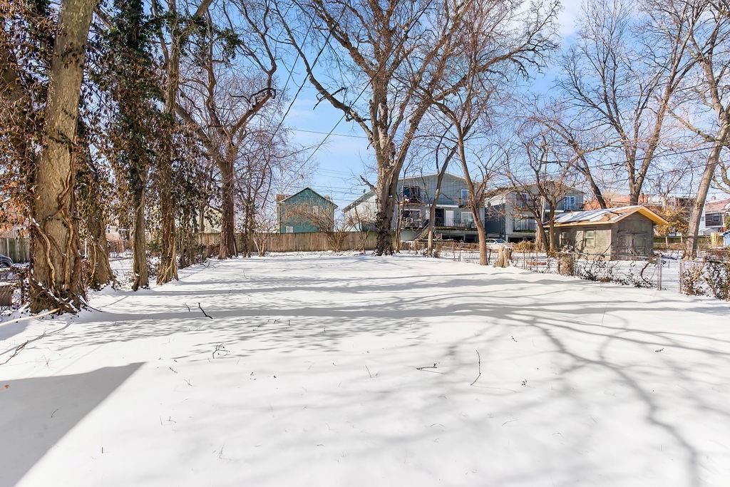 3932 Clark Avenue — photo 35
