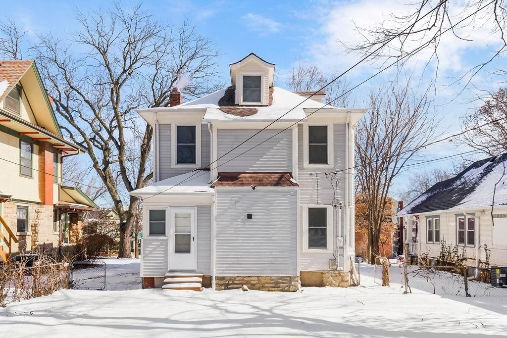 3932 Clark Avenue — photo 36