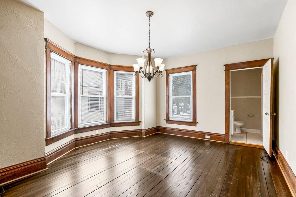 3932 Clark Avenue — photo 10