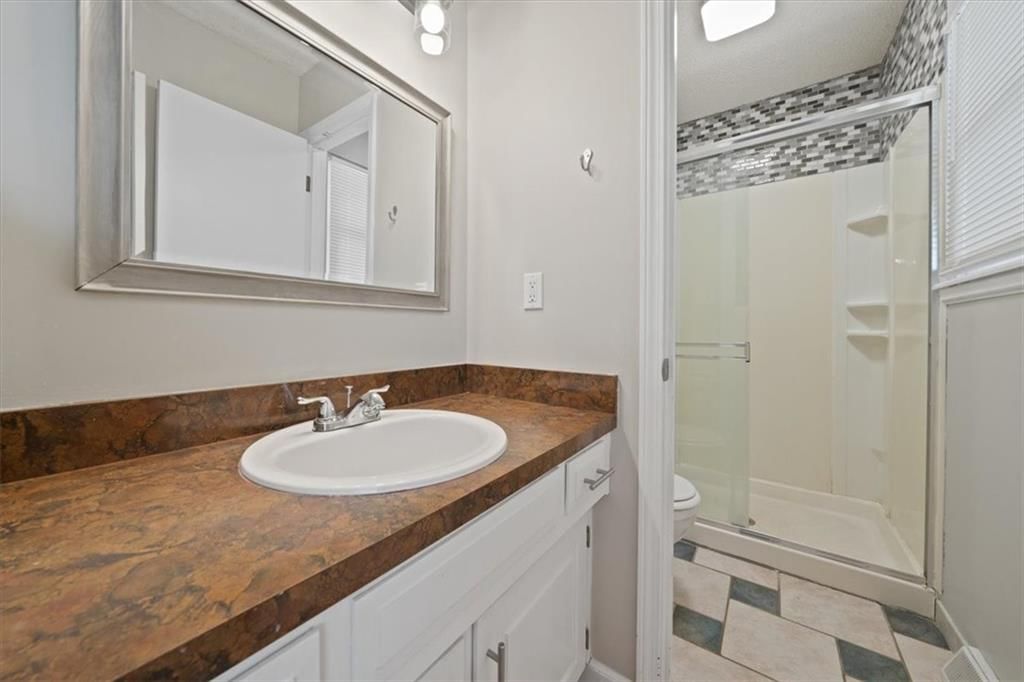 524 NW Brad Circle — photo 15