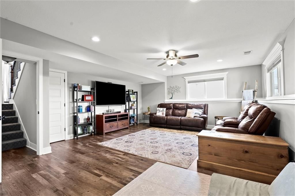 15513 Lakeside Drive — photo 27