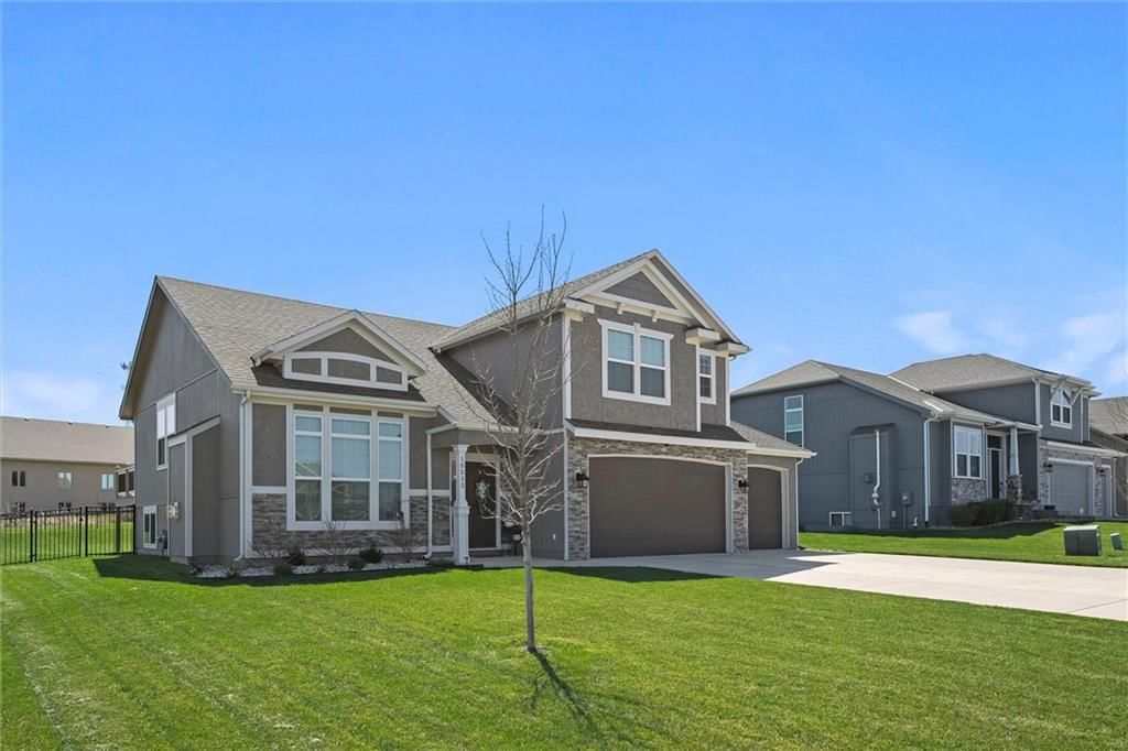 15513 Lakeside Drive — photo 4