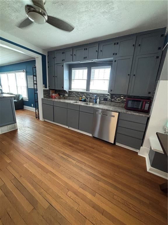 924 E 5th Street — photo 12