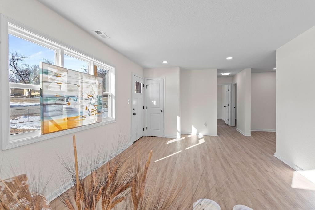 2119 S 35 Street — photo 11